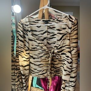 Forever 21 Tiger print blouse